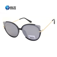 New Design Vintage UV400 Polarized Cat Eye Fashion Metal Sunglasses